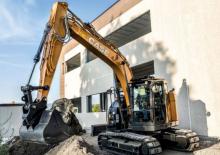 Excavatrice sur chenilles Case CX245D