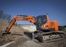 Excavatrice sur chenilles Doosan DX225LC-5