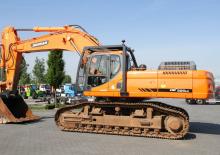 Excavatrice sur chenilles Doosan DX520LC