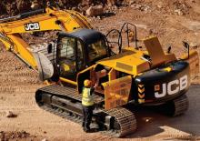 Excavatrice sur chenilles JCB JS240SC