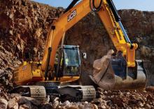 Excavatrice sur chenilles JCB JS260LR