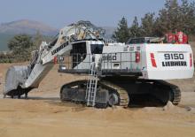 Excavatrice sur chenilles Liebherr R 9150