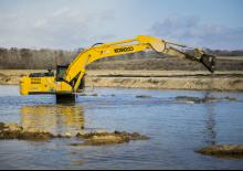 Excavatrice sur chenilles Kobelco SK 260 LC 10