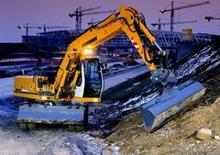 Excavatrice sur pneus Liebherr A 900 B Litronic