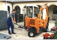 Excavatrices pour cimetières Reform Werke Boki 2551