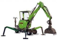 Excavatrices pour cimetières Hansa APZ 131