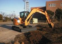Excavatrice sur chenilles Case CX 80