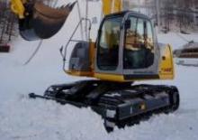 Excavatrice sur chenilles New Holland E 145