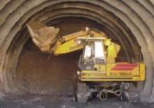 Excavatrice sur chenilles BRØYT ED 1000 T