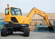 Excavatrice sur chenilles Hyundai R 80 CR-9