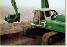 Excavatrice sur chenilles HBM-NOBAS UB 30 LC