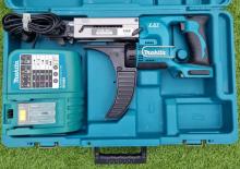 Perceuses et visseuses sans fil Makita BFR550