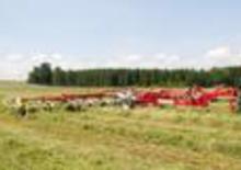 Faneuses rotatives Pöttinger Hit 12.14 T