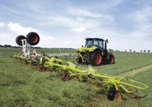 Faneuses rotatives Claas Volto 60