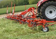 Faneuses rotatives Kuhn GF 10812 T