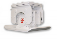 Plaques vibrantes montables Komac KMC 13