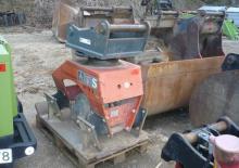 Plaques vibrantes montables MTS VP 14-8