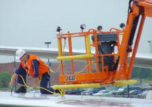 Nacelles à bras articulés sur roues JLG 740AJ