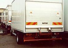 Chargement montées sur camions Dhollandia DH-LC