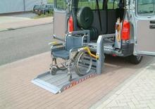 Chargement montées sur camions Dhollandia DH-P 20
