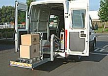 Chargement montées sur camions Dhollandia DH-P 21