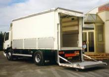 Chargement montées sur camions Dhollandia DH-VB