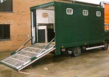 Chargement montées sur camions Dhollandia DH-VB