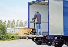 Chargement montées sur camions MBB Palfinger MBB R 1000 S