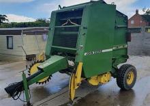 Presses à balles rondes John Deere 540
