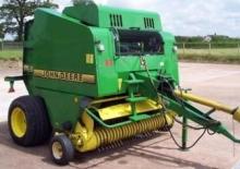 Presses à balles rondes John Deere 565