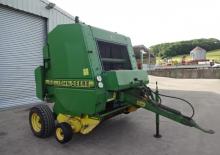 Presses à balles rondes John Deere 570