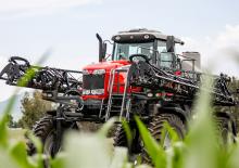 Pulverisateurs Automoteurs Massey Ferguson MF 9335 Plus