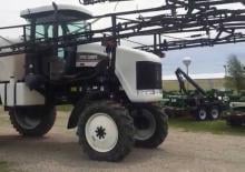 Pulverisateurs Automoteurs Challenger SpraCoupe 7450