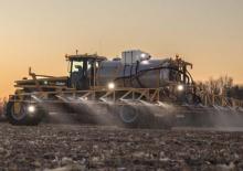 Pulverisateurs Automoteurs Challenger TG8300C