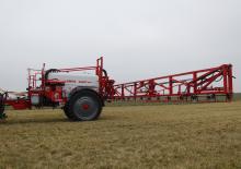 Pulverisateurs trainès Unia Egret 2520