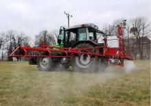 Pulverisateurs trainès Unia Eko 815 