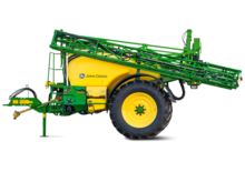 Pulverisateurs trainès John Deere M724