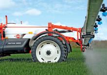 Pulverisateurs trainès Kuhn Metris 3200 TR4