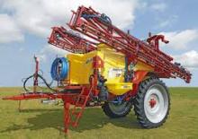 Pulverisateurs trainès Beyne PLK 27/3500