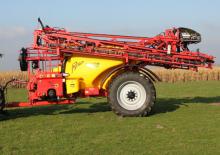 Pulverisateurs trainès Beyne Python 30/6000
