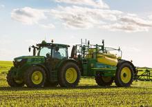 Pulverisateurs trainès John Deere R 952 i