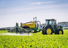Pulverisateurs trainès John Deere R732i