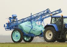 Pulverisateurs trainès Berthoud TRACKER 3200 