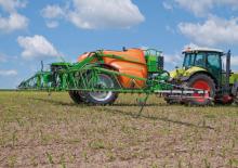 Pulverisateurs trainès Amazone UX 4200 Super (30/15)
