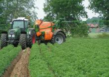 Pulverisateurs trainès Amazone UX 5200 Super (40)