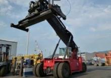 Reach stacker CVS Ferrari 278.5