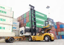 Reach stacker Sany SDCE90K7E2