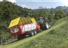 Remorques autochargeuses d'ensilage Pöttinger Boss 3210 Master
