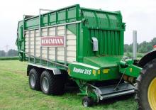 Remorques autochargeuses d'ensilage L. Bergmann Raptor 31 S