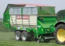 Remorques autochargeuses d'ensilage L. Bergmann Royal 21 S